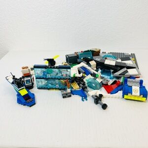 Lego Random Pieces No complete Set 1Pound Bag